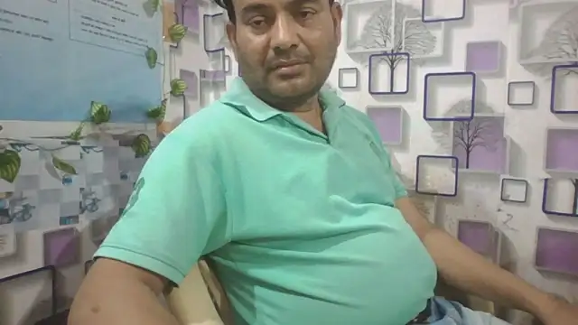 Snapshot of KUMA_500 chatting on February 11, 2:17 pm KUMA 500 online show from February 11, 2:17 pm