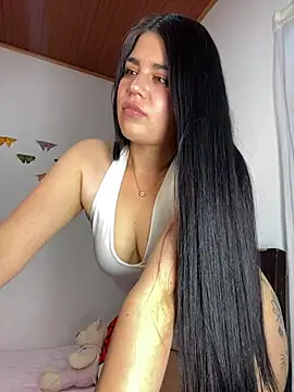 sophyy white online show from May 30, 11:10 pm