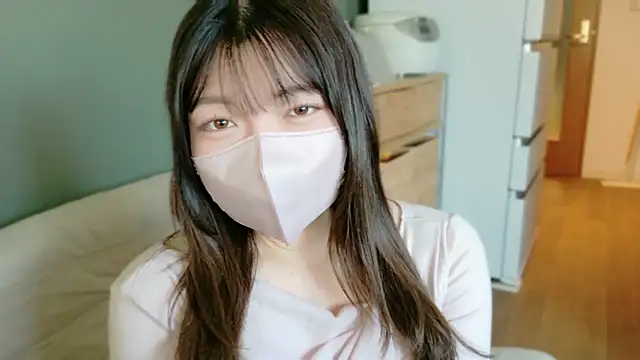   Yui  online show from February 10, 1:59 am