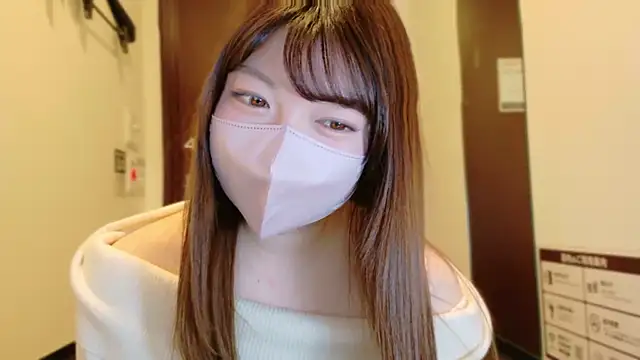   Yui  online show from January 12, 2:40 am