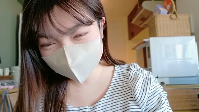   Yui  online show from January 6, 2:59 am