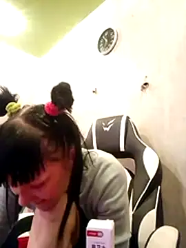 Snapshot of DebbieWhite chatting on January 15, 11:57 am DebbieWhite online show from January 15, 11:57 am