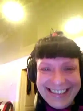 Snapshot of DebbieWhite chatting on January 13, 2:54 pm DebbieWhite online show from January 13, 2:54 pm