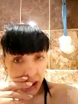 Snapshot of DebbieWhite chatting on February 8, 3:32 pm DebbieWhite online show from February 8, 3:32 pm