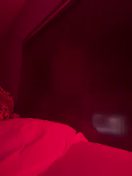 cloudyplay661 online show from April 3, 10:05 pm