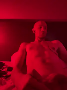 cloudyplay661 online show from April 7, 6:59 am