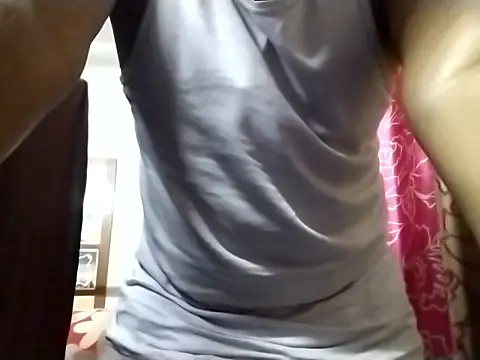 Lucky   05 online show from January 6, 5:17 pm