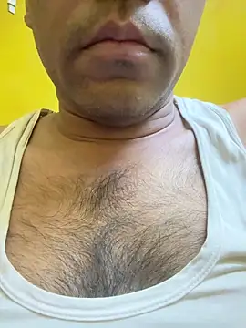 Lucky   05 online show from June 11, 4:26 pm