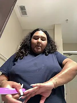 Angeliccreamyrican online show from April 8, 9:49 pm