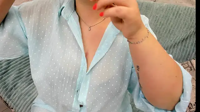 Sweetie Rozzy online show from June 7, 1:22 am