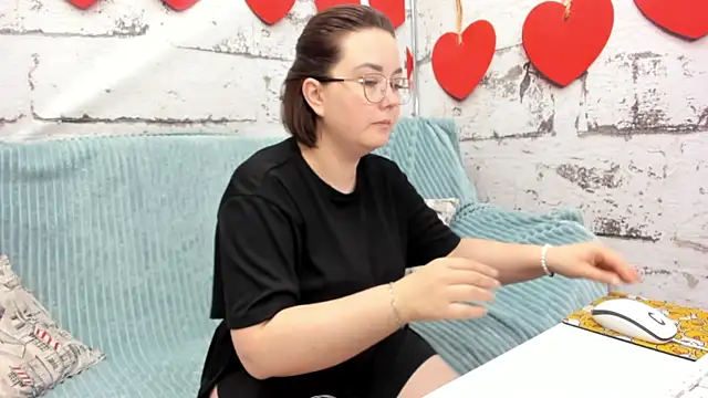 Sweetie Rozzy online show from May 13, 1:23 am