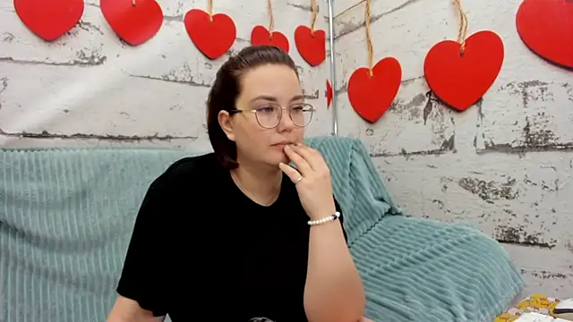 Sweetie Rozzy online show from May 14, 1:46 am
