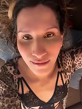 milablossom01 online show from May 29, 4:46 pm