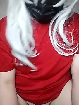 ByUmeBloom online show from February 2, 11:48 pm