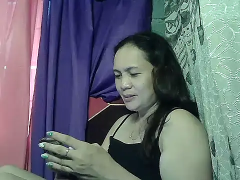 prettymomma24xx online show from May 30, 2:07 am