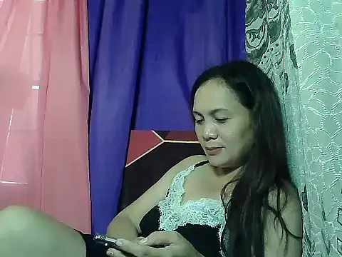 prettymomma24xx online show from May 17, 1:49 am