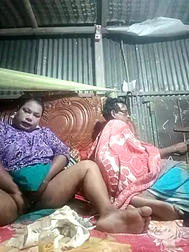 Snapshot of Hot-headed chatting on February 22, 4:30 pm Hot-headed online show from February 22, 4:30 pm