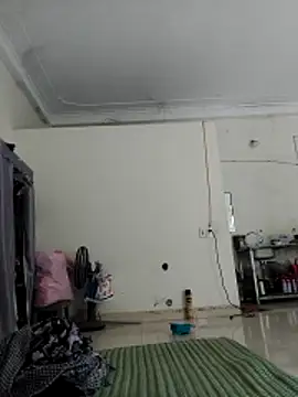 donaaa2 online show from April 18, 1:19 am