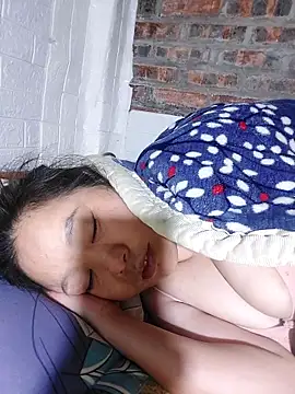 donaaa2 online show from March 9, 3:48 pm