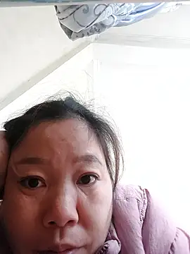 donaaa2 online show from January 8, 1:33 am