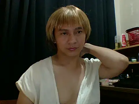 sweetinnocent69xxx online show from June 4, 5:17 pm