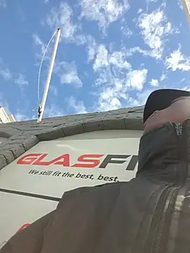 Sihle Plays online show from February 16, 8:24 am