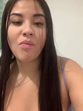 Snapshot of kahraujo chatting on June 27, 12:33 pm kahraujo online show from June 27, 12:33 pm