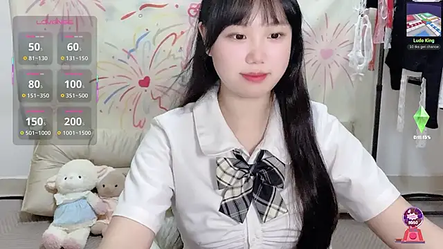 xiaoguai99 online show from June 14, 11:33 am
