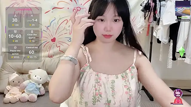 xiaoguai99 online show from June 12, 6:55 am