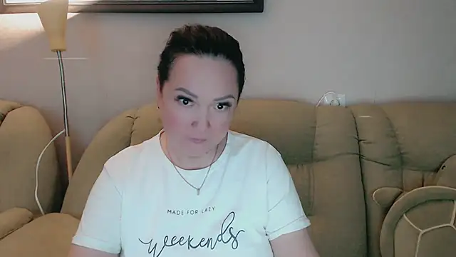 Snapshot of infinity_loveliness chatting on January 6, 7:34 am infinity loveliness online show from January 6, 7:34 am