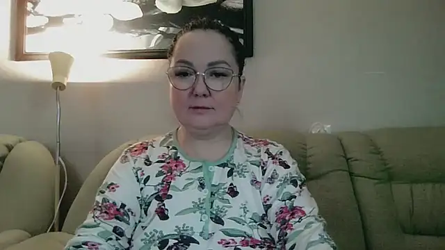 infinity loveliness online show from April 18, 6:05 am