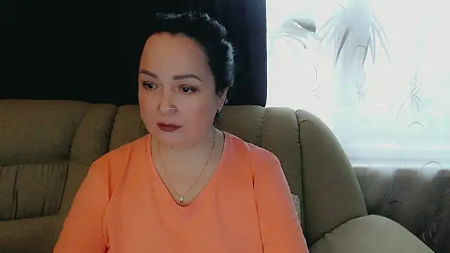 infinity loveliness online show from November 18, 8:17 am