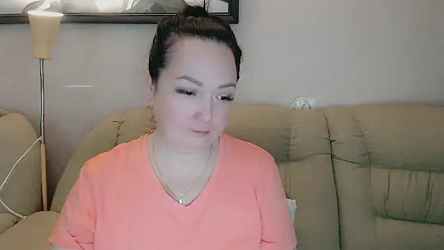 infinity loveliness online show from November 12, 5:00 am