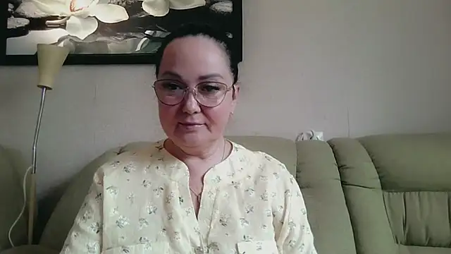 Snapshot of infinity_loveliness chatting on June 14, 6:58 am infinity loveliness online show from June 14, 6:58 am