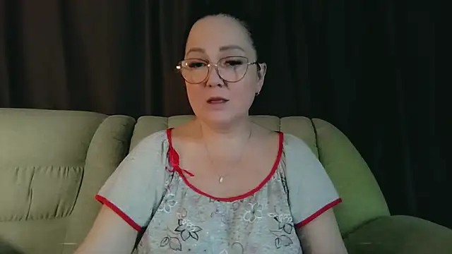 Snapshot of infinity_loveliness chatting on June 21, 9:59 am infinity loveliness online show from June 21, 9:59 am