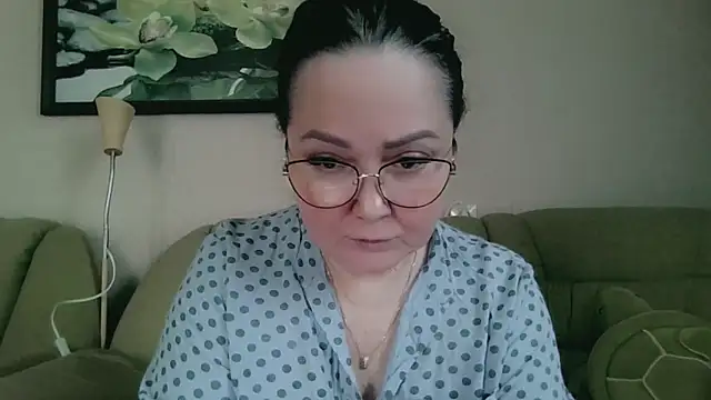 infinity loveliness online show from April 24, 6:48 am