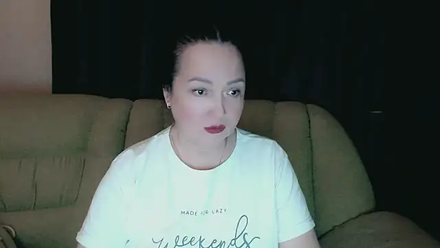 Snapshot of infinity_loveliness chatting on December 21, 10:06 am infinity loveliness online show from December 21, 10:06 am