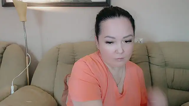 Snapshot of infinity_loveliness chatting on February 11, 7:41 am infinity loveliness online show from February 11, 7:41 am