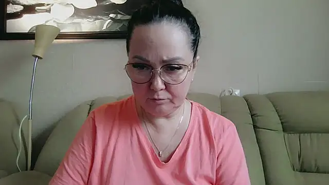 Snapshot of infinity_loveliness chatting on June 10, 5:41 am infinity loveliness online show from June 10, 5:41 am