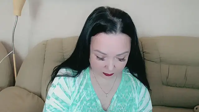 Snapshot of infinity_loveliness chatting on January 16, 9:02 am infinity loveliness online show from January 16, 9:02 am