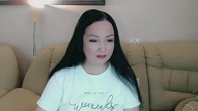 infinity loveliness online show from November 6, 7:45 am