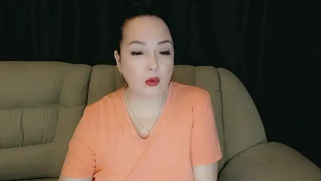 Snapshot of infinity_loveliness chatting on January 11, 7:15 am infinity loveliness online show from January 11, 7:15 am