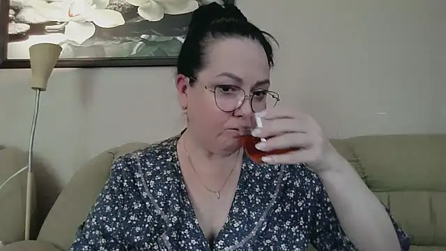 infinity loveliness online show from March 22, 5:21 am