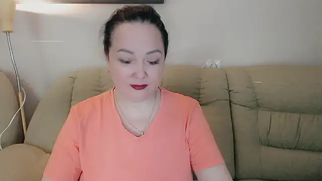 Snapshot of infinity_loveliness chatting on January 17, 7:34 am infinity loveliness online show from January 17, 7:34 am