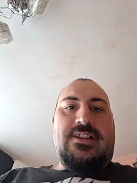 Snapshot of BOOMADDICT6996 chatting on February 3, 10:20 am BOOMADDICT6996 online show from February 3, 10:20 am