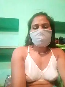 Snapshot of Rachna9090 chatting on February 1, 4:27 pm Rachna9090 online show from February 1, 4:27 pm