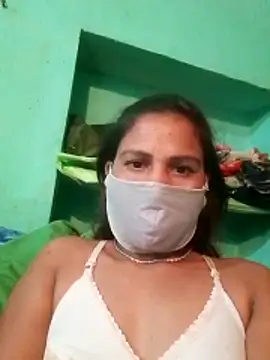Snapshot of Rachna9090 chatting on February 5, 9:16 am Rachna9090 online show from February 5, 9:16 am