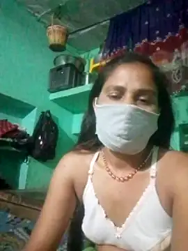 Snapshot of Rachna9090 chatting on February 16, 8:18 pm Rachna9090 online show from February 16, 8:18 pm