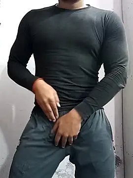 ravi18122 online show from January 14, 4:43 pm