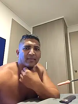 xxxch3o online show from May 9, 4:05 am